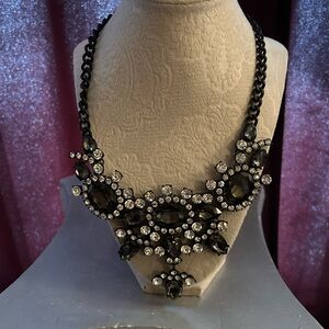 Elegant Black and Silver Rhinestones Statement Necklace